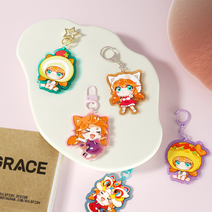 カラーアクリルキーホルダー